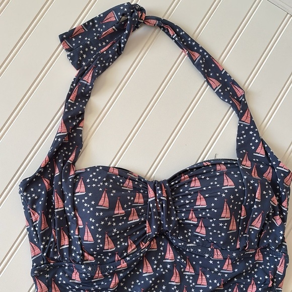 Garnet Hill | Women's Ruched Halter Sailboat Print One Piece Swimsuit Size 10 - Picture 3 of 8